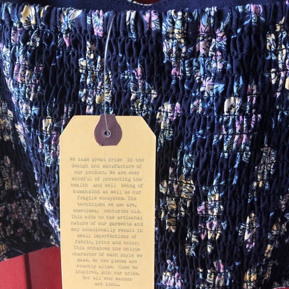 BOG COLLECTIV BANDEAUX TOP. ELASTIC SMOCKING ON THE BACK FOR A PERFECT FIT! - Picture 4 of 4